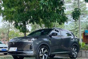CS75 PLUS 長(zhǎng)安 第四代 1.5T 新藍(lán)鯨 尊享型