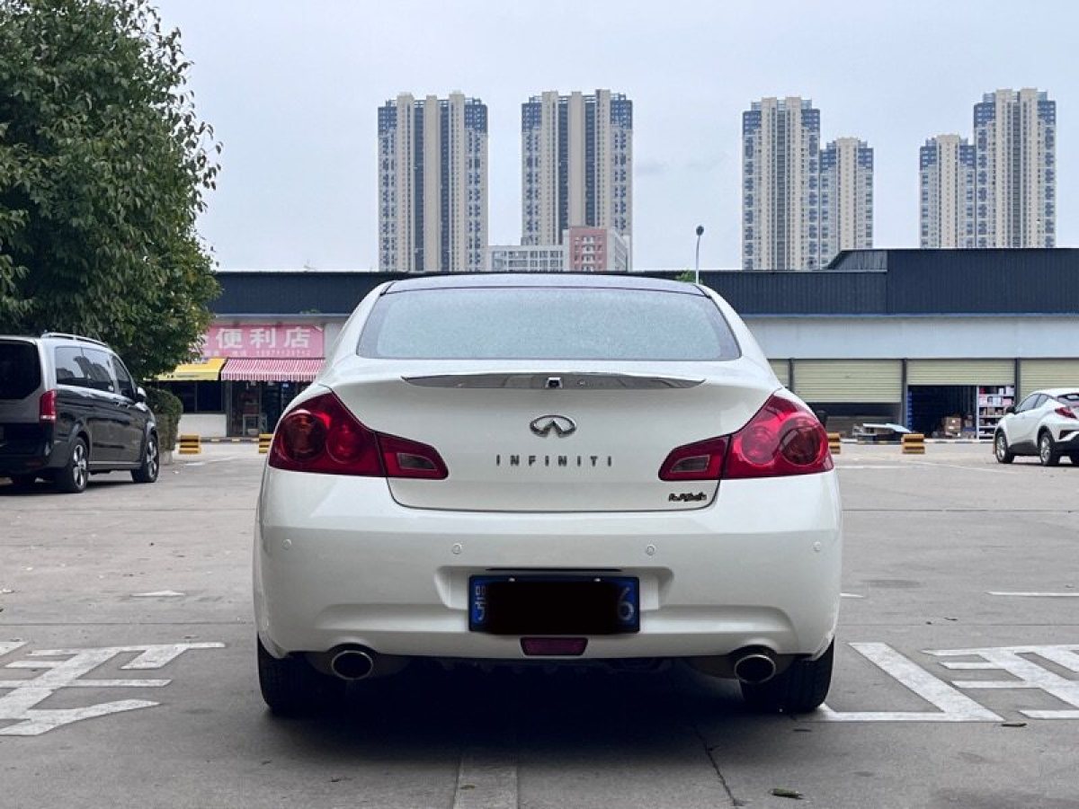 2012年9月英菲尼迪 G系  2013款 G25 Sedan 豪華運(yùn)動版