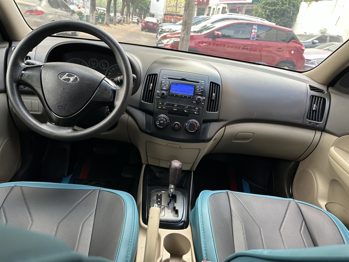 現(xiàn)代 i30  2009款 1.6L 自動舒享型圖片