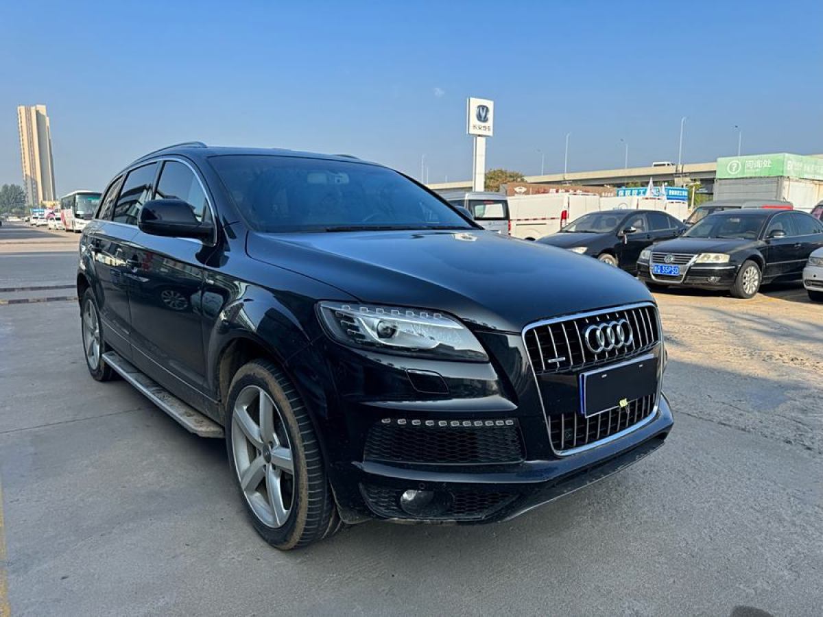 奧迪 奧迪Q7  2013款 35 TFSI 技術(shù)型圖片