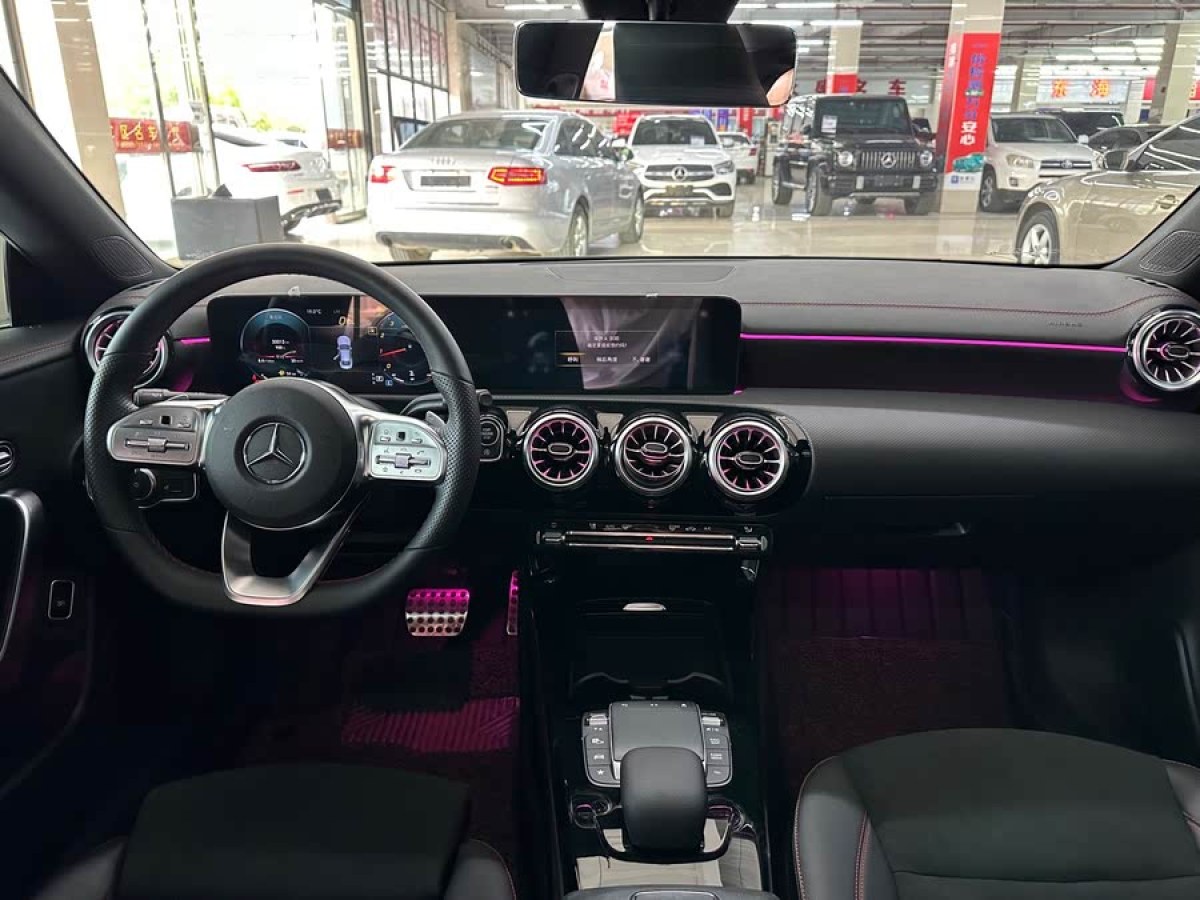 奔馳 奔馳CLA級  2022款 改款 CLA 200圖片