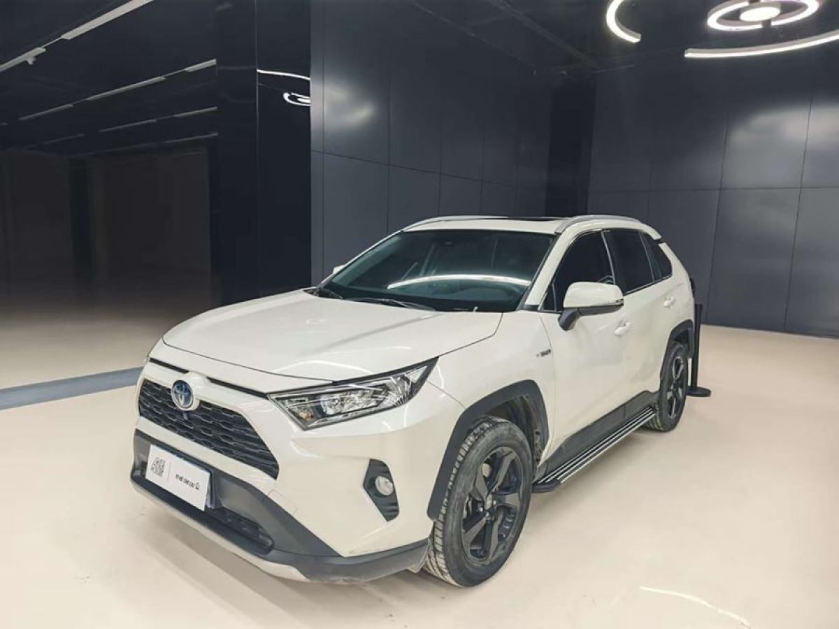 豐田 RAV4榮放  2023款 雙擎 2.5L E-CVT四驅(qū)精英Plus版圖片