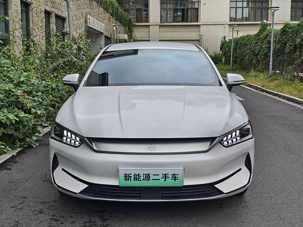 比亞迪 秦PLUS  2023款 冠軍版 EV 420KM領(lǐng)先型圖片