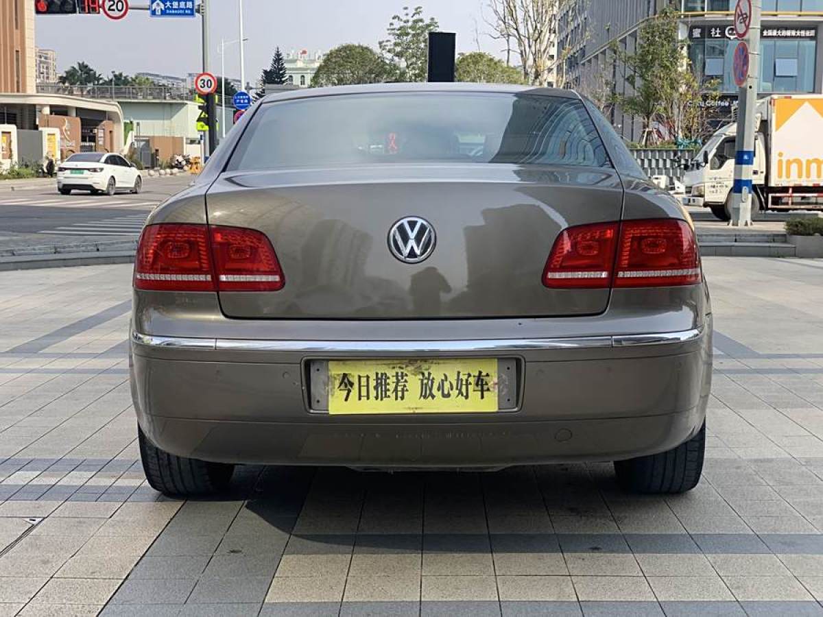 大眾 輝騰  2011款 3.6L V6 5座加長Individual版圖片