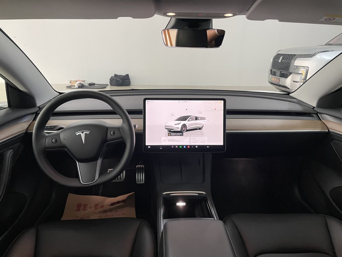 特斯拉 Model 3  2019款 Performance高性能全輪驅(qū)動(dòng)版圖片