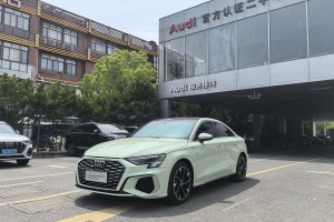 奧迪A3 奧迪 A3L Limousine 35 TFSI 時(shí)尚運(yùn)動(dòng)型