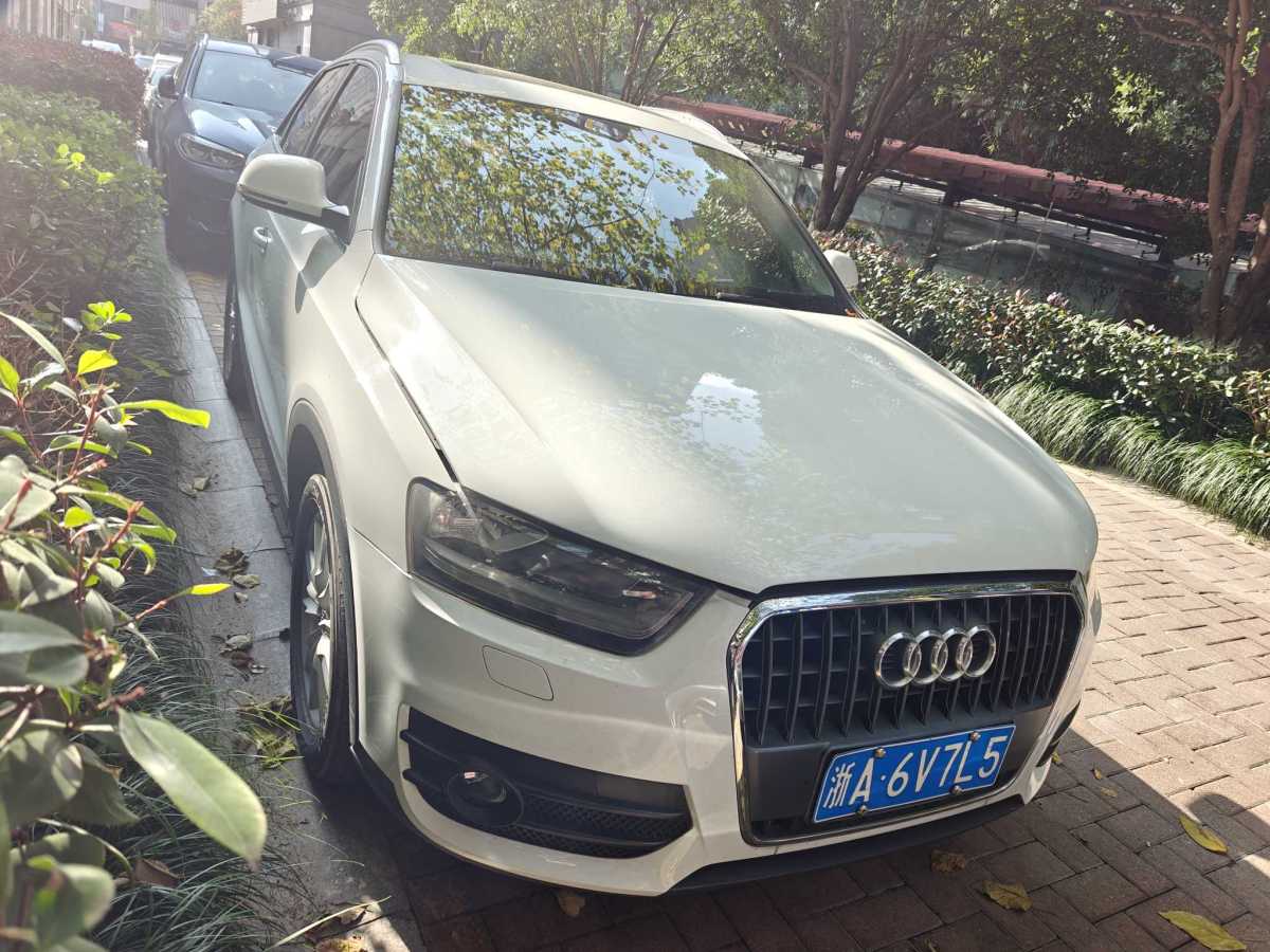 奧迪 奧迪Q3  2015款 35 TFSI 進(jìn)取型圖片