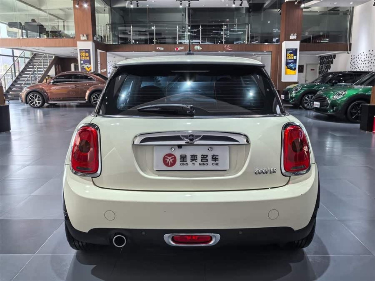 MINI MINI  2016款 1.2T ONE 先鋒派圖片