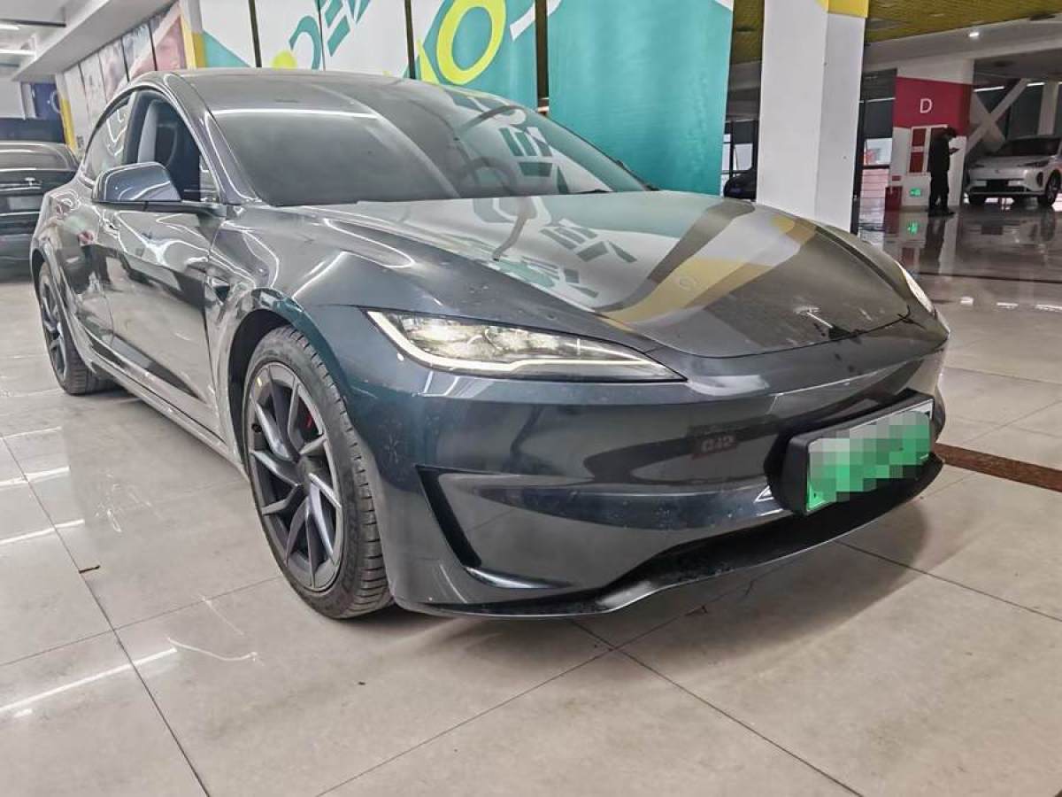 特斯拉 Model 3  2024款 高性能全輪驅(qū)動版圖片