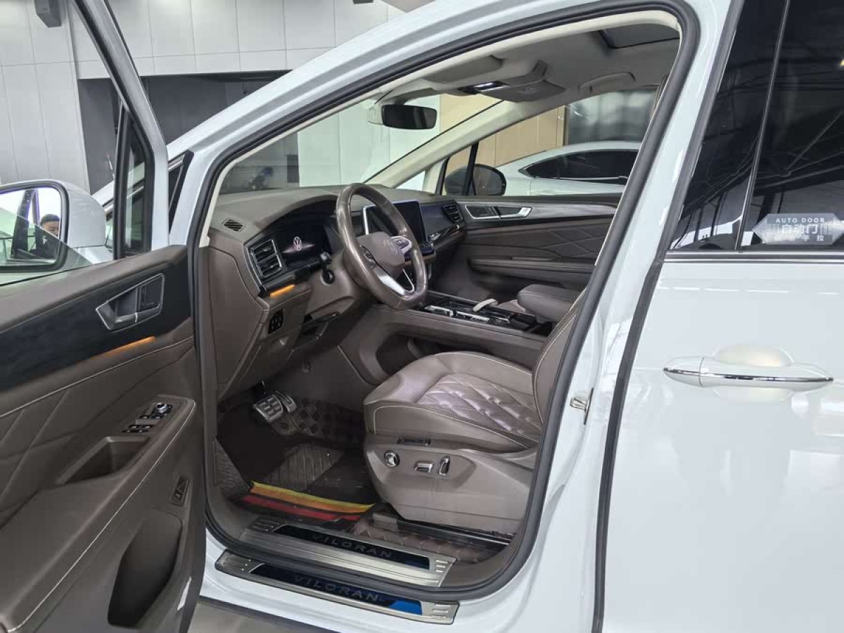 大眾 威然  2023款 改款 380TSI 旗艦版圖片