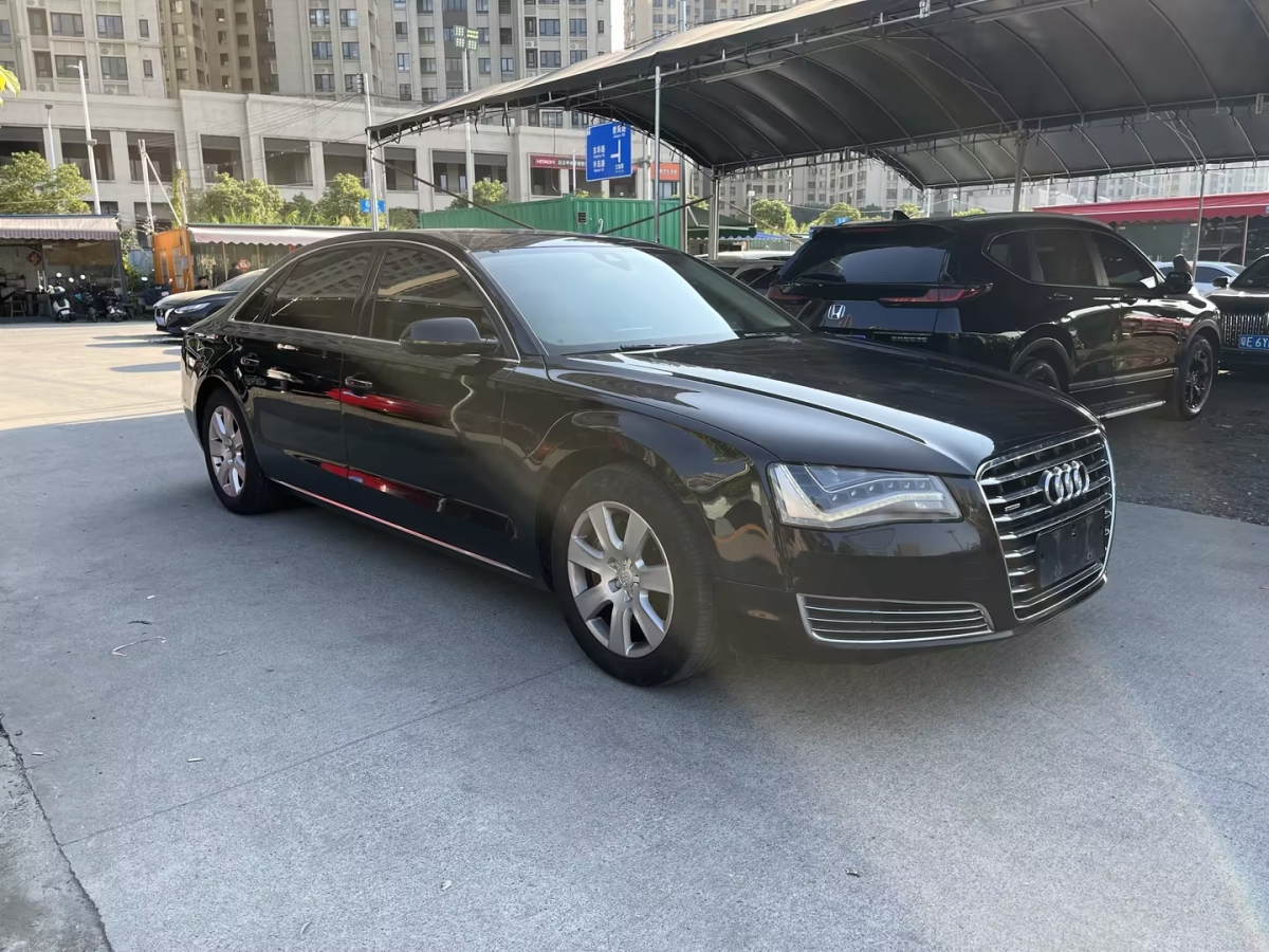 奧迪 奧迪A8  2012款 A8L 45 TFSI quattro豪華型圖片