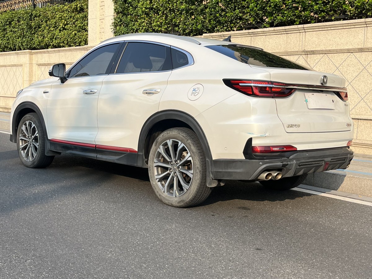 長(zhǎng)安 CS85 COUPE  2021款 2.0T 自動(dòng)旗艦型圖片