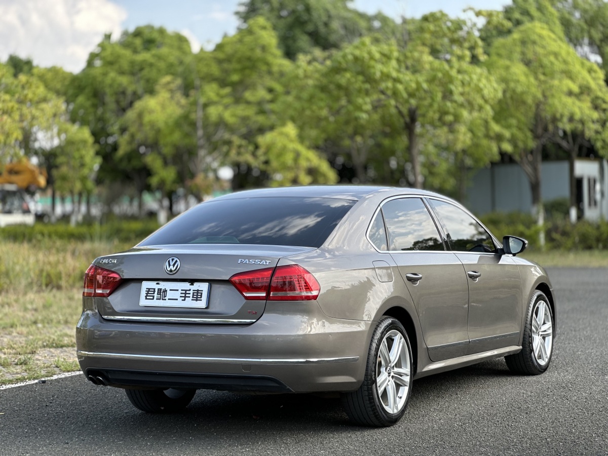 大眾 帕薩特  2013款 1.8TSI DSG至尊版圖片