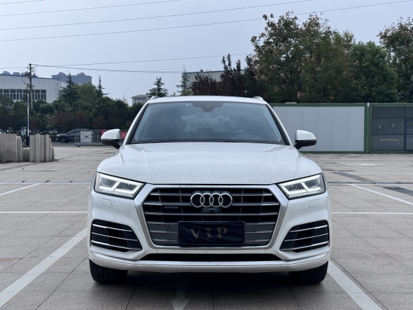 奥迪 奥迪Q5L  2020款 45 TFSI 尊享时尚型