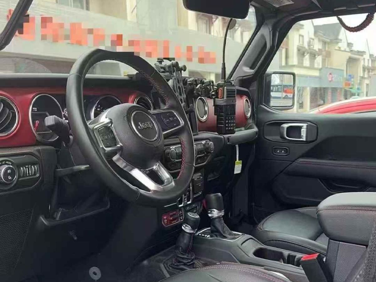 Jeep 牧馬人 圖片