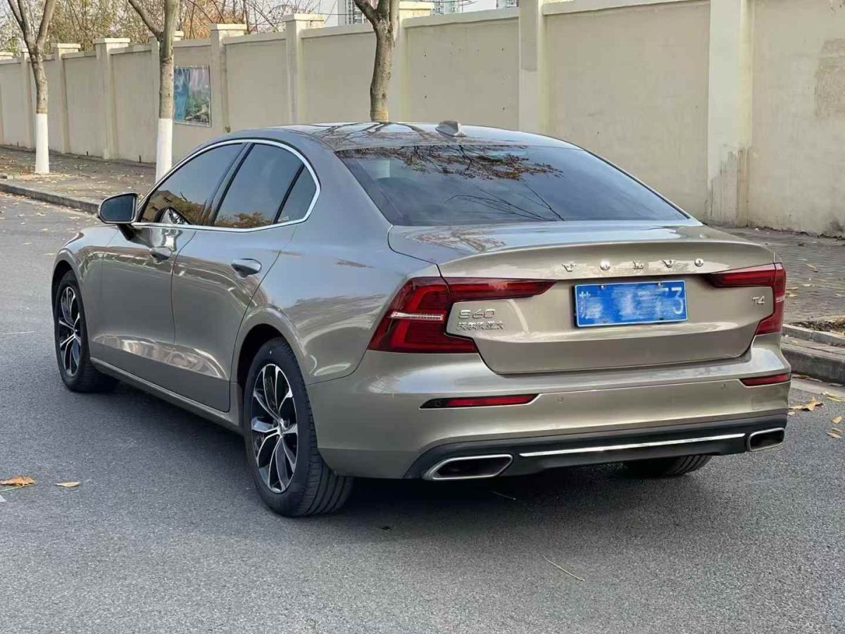 沃爾沃 S60L  2021款 T3 智行豪華版圖片