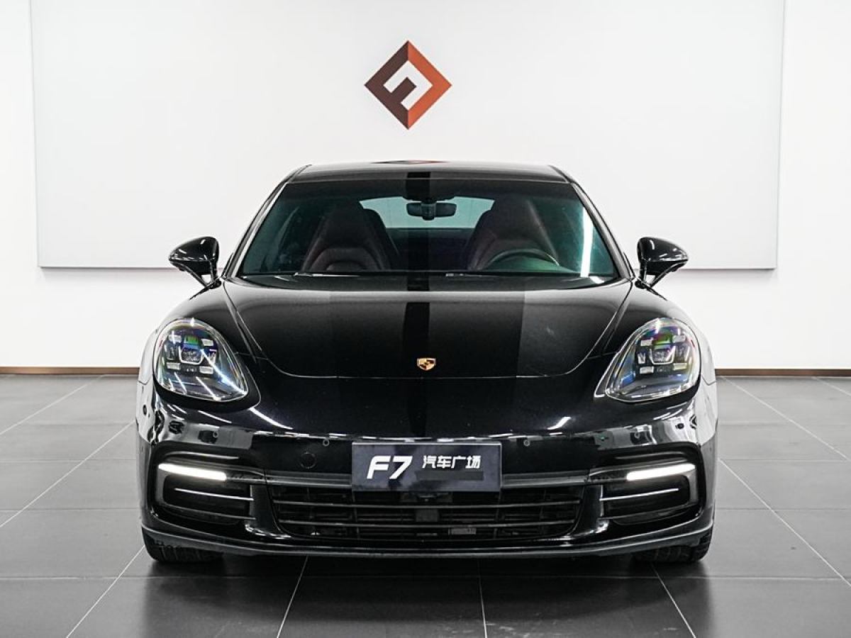 2018年2月保時捷 Panamera  2017款 Panamera 4 行政加長版 3.0T