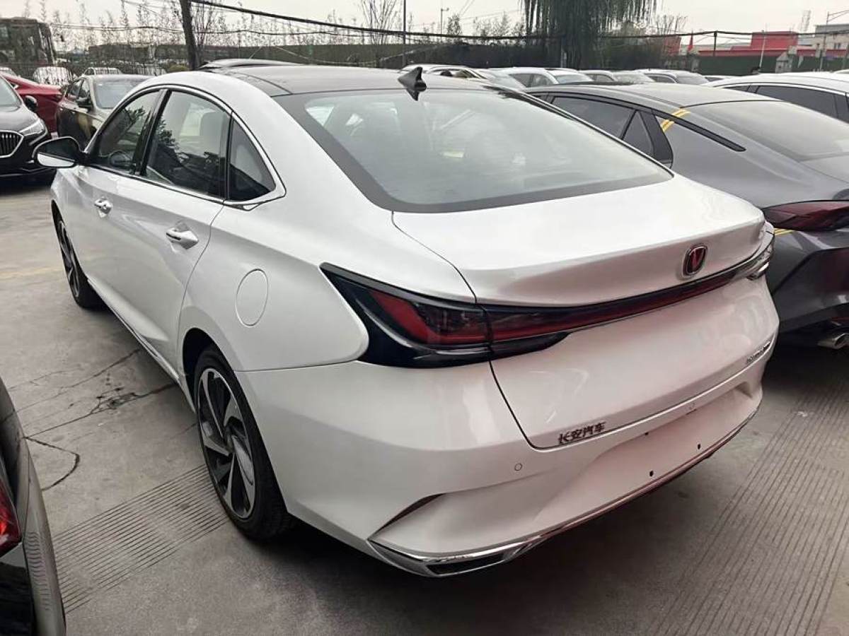 长安 锐程PLUS  2023款 1.5T DCT豪华型图片