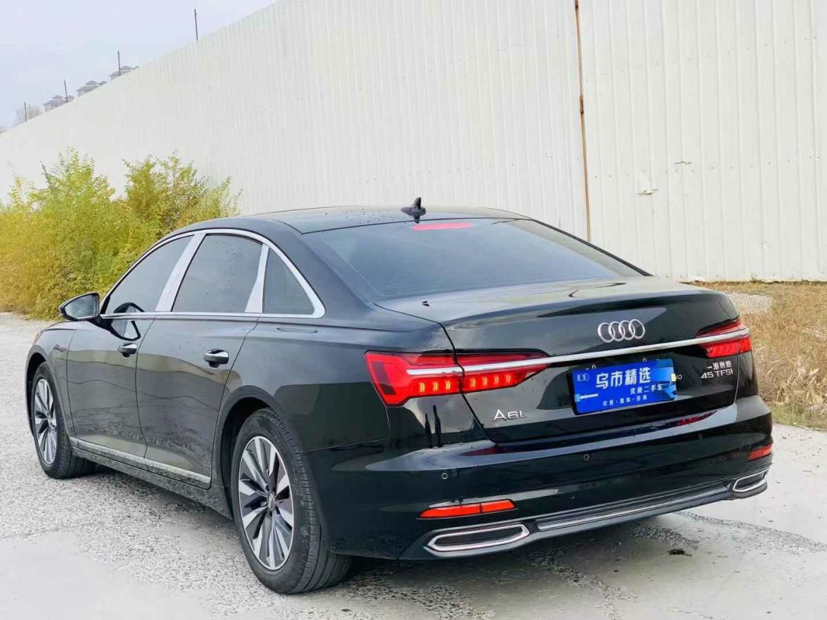 奧迪 奧迪A6  2020款 Allroad 探索家 55 TFSI 尊享越野型圖片