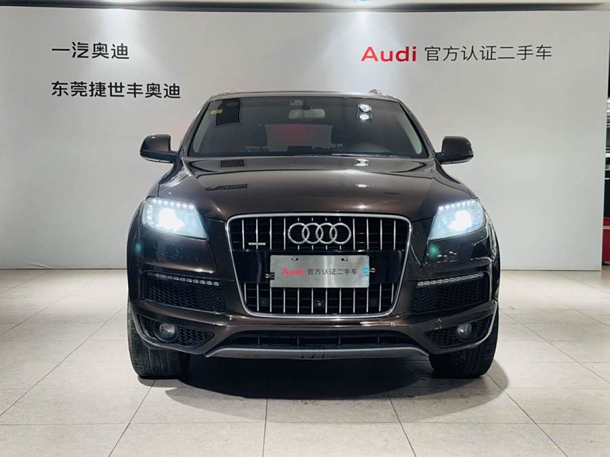 奧迪 奧迪Q7  2015款 35 TFSI 運(yùn)動(dòng)型圖片