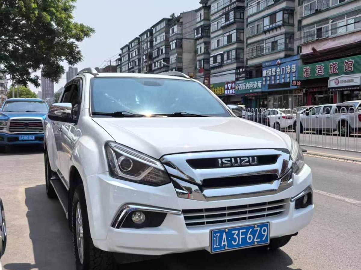五十鈴 D-MAX  2019款 1.9T四驅(qū)自動(dòng)尊享型 國(guó)VI RZ4E Hi-Power圖片