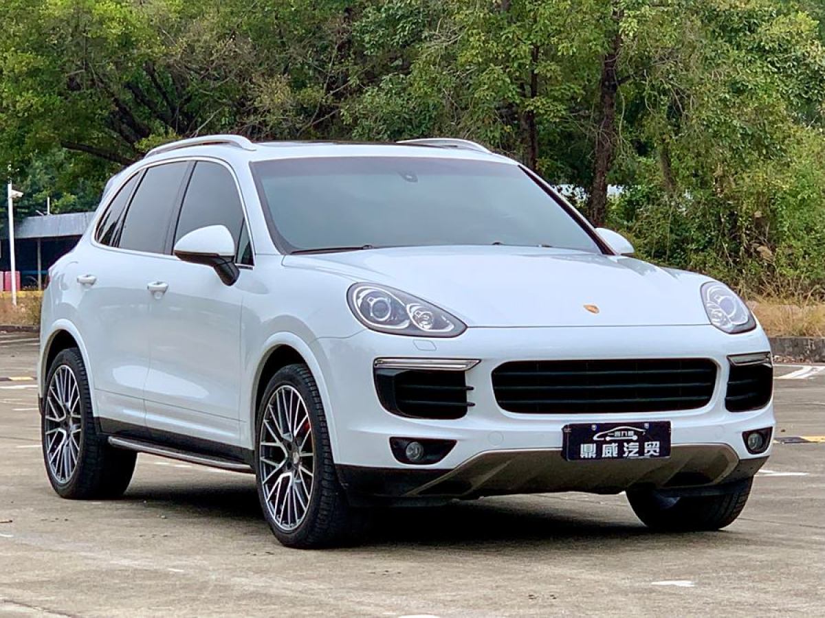 2017年1月保時(shí)捷 Cayenne  2016款 Cayenne Platinum Edition 3.0T