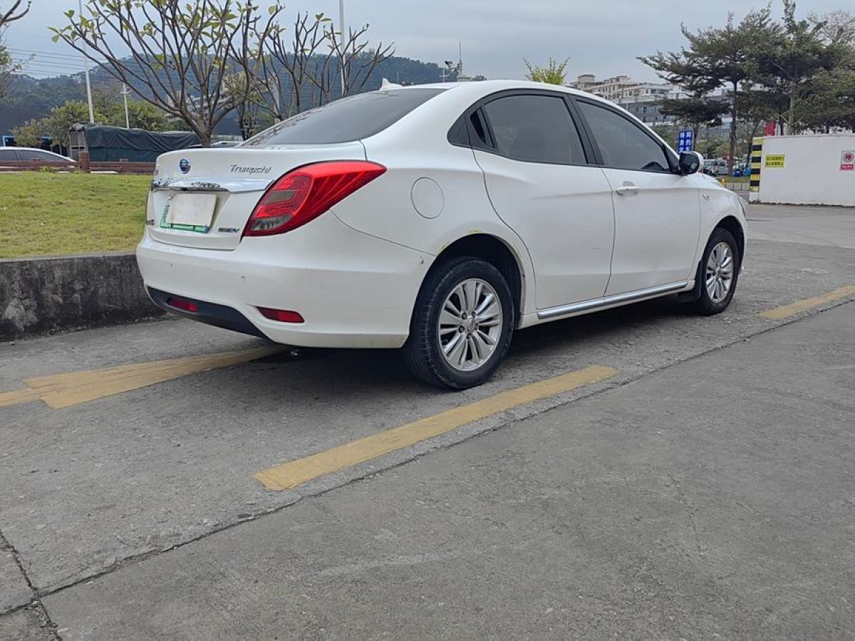 埃安 GA3S PHEV  2017款 1.5L 精英版圖片