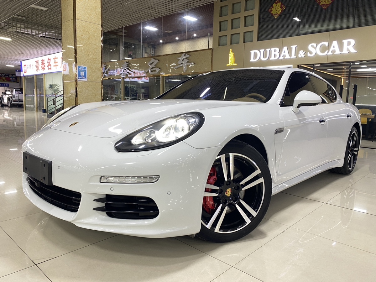 2014年1月保時(shí)捷 Panamera  2014款 Panamera 3.0T