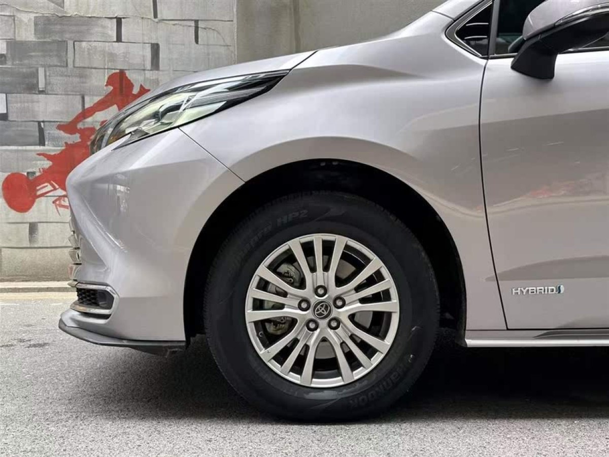 豐田 賽那SIENNA  2021款 2.5L混動 舒適版圖片