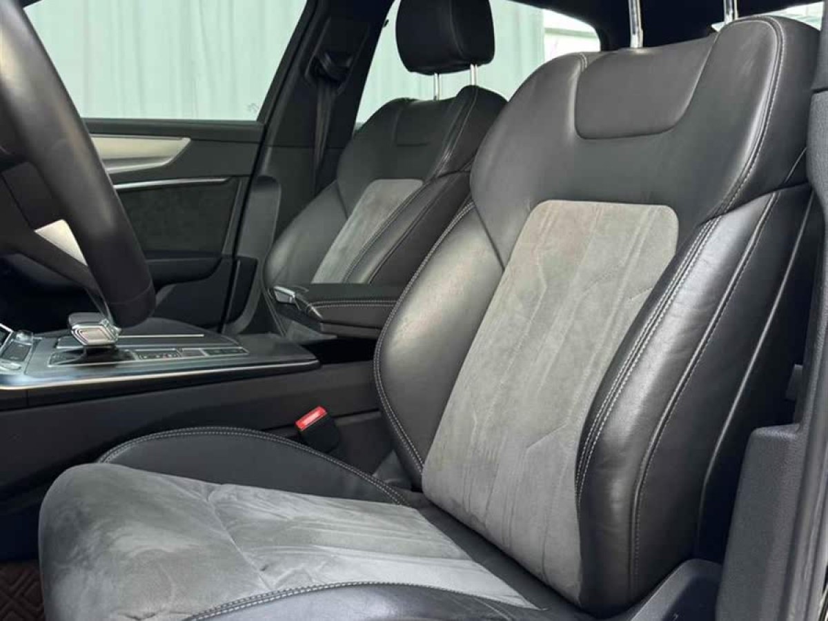 奧迪 奧迪A6L  2019款 40 TFSI 豪華動(dòng)感型圖片