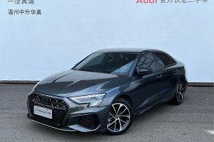 奥迪A3 奥迪 A3L Limousine 35 TFSI 进取运动型