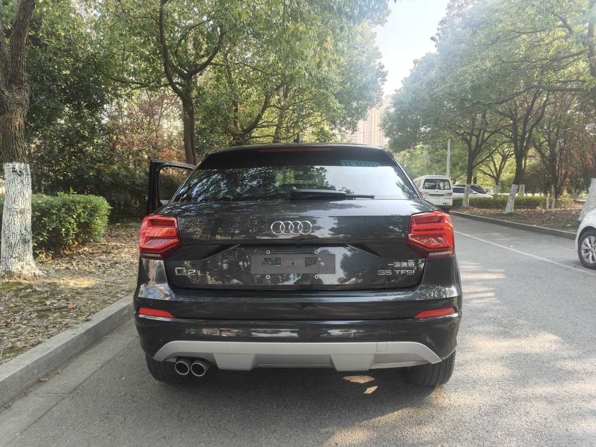 奧迪 奧迪Q2L  2021款 35 TFSI 時(shí)尚致雅型圖片