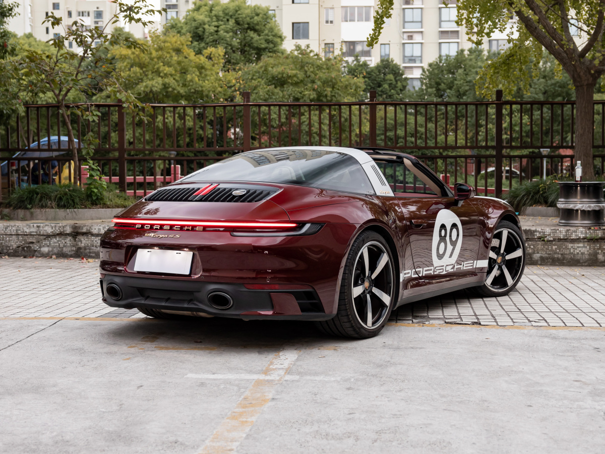 保時(shí)捷 911  2020款 Targa 4S 3.0T Heritage Design 特別版圖片