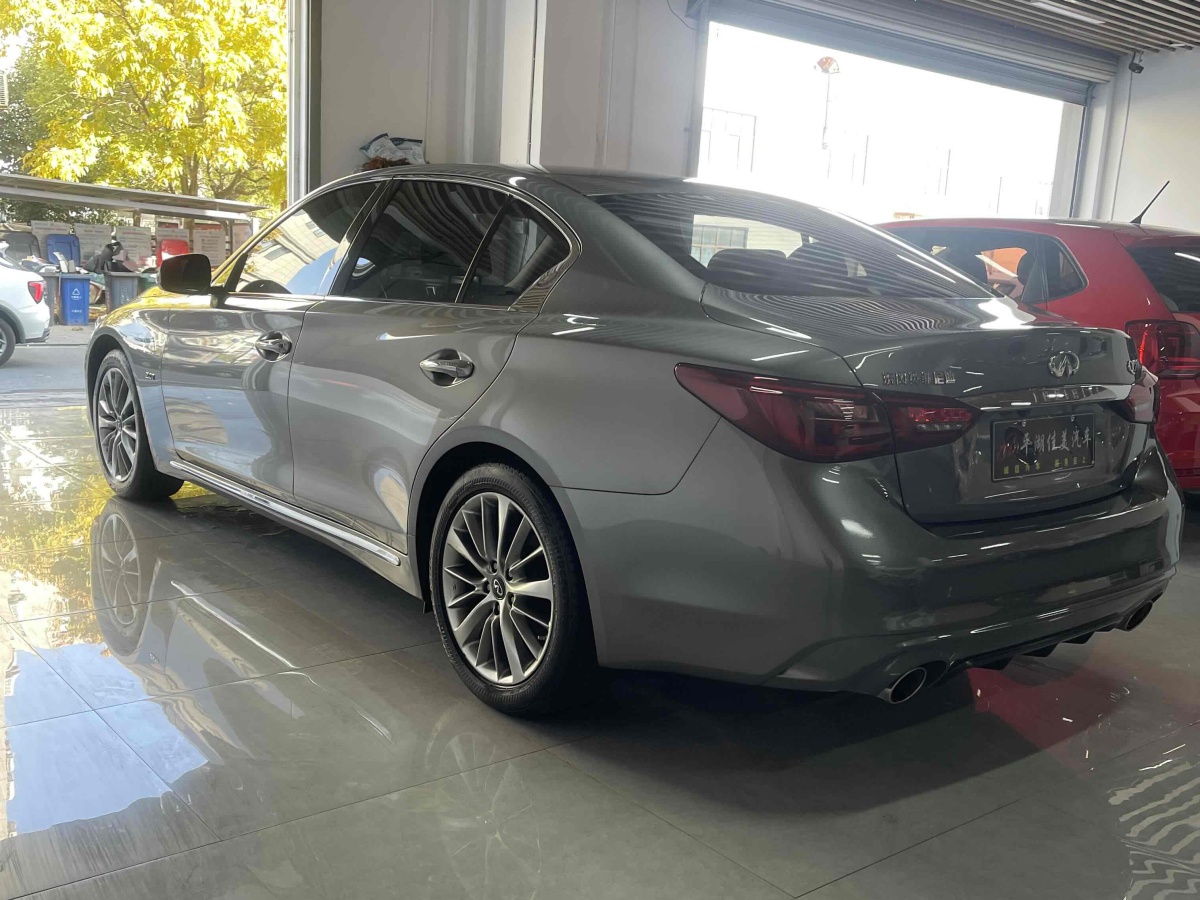 英菲尼迪 Q50L  2018款  2.0T 逸享版 國(guó)VI圖片