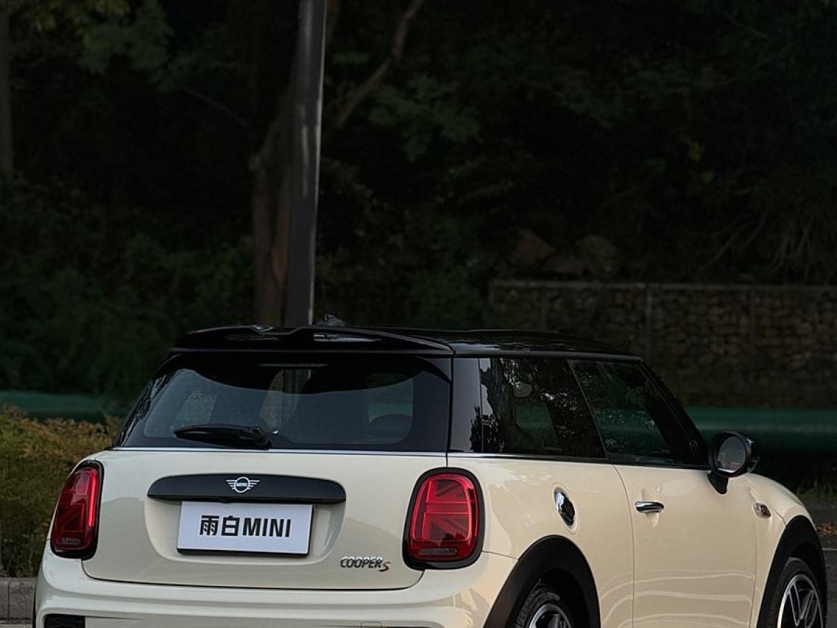 2019年12月MINI MINI  2019款 2.0T COOPER S 賽車手