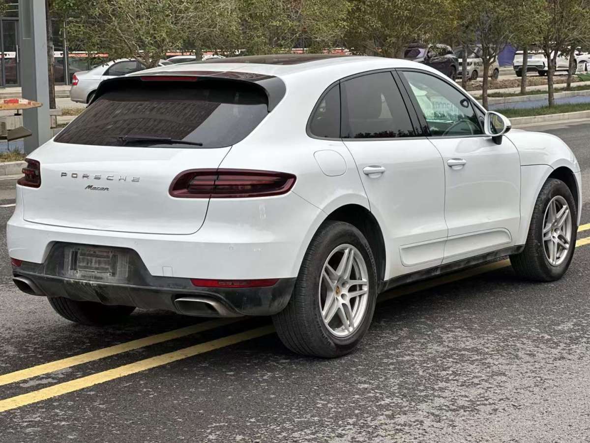 保時(shí)捷 Macan  2017款 Macan 2.0T圖片