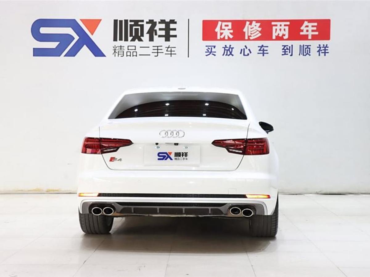 奧迪 奧迪A4L  2018款 30周年年型 45 TFSI quattro 個性運動版圖片