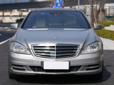 2015年6月 奔馳 奔馳S級(jí)(進(jìn)口) S 600 L Grand Edition designo圖片