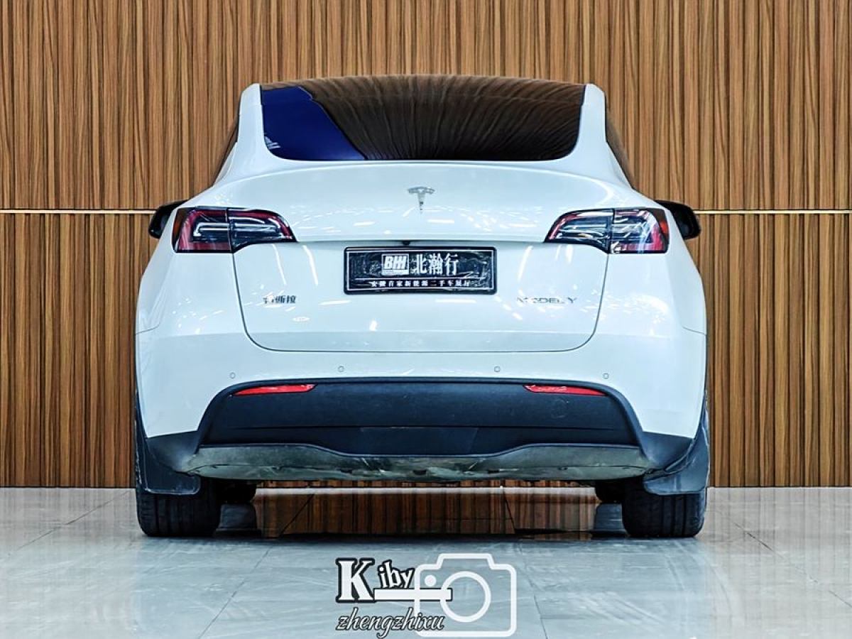 特斯拉 Model Y  2021款 改款 長(zhǎng)續(xù)航全輪驅(qū)動(dòng)版圖片