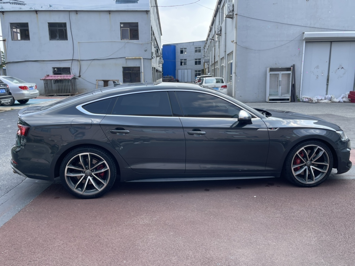 2019年3月奧迪 奧迪S5  2017款 S5 3.0T Sportback