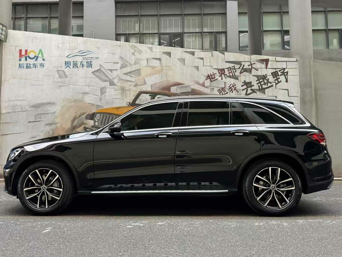 奔馳 奔馳GLE  2020款  GLE 350 4MATIC 時(shí)尚型圖片