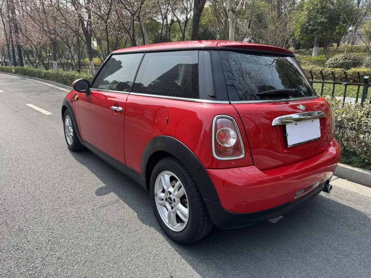 MINI MINI  2013款 1.6L ONE 限量第三款圖片