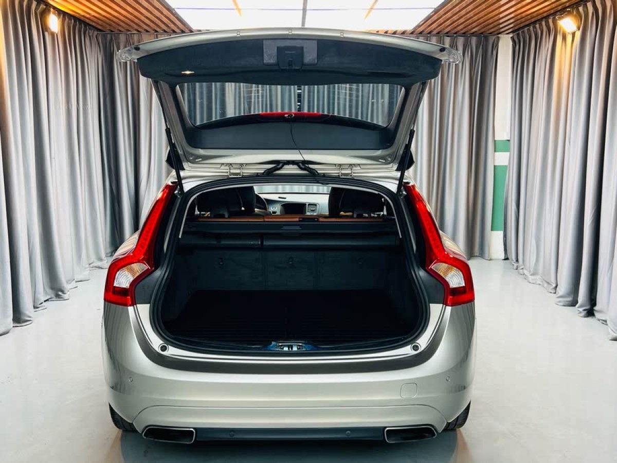 沃爾沃 V60  2015款 T5 智雅版圖片