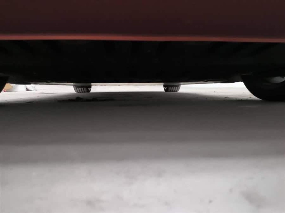 領(lǐng)克 領(lǐng)克Z10  2025款 95kWh 702km四驅(qū)智駕Ultra圖片
