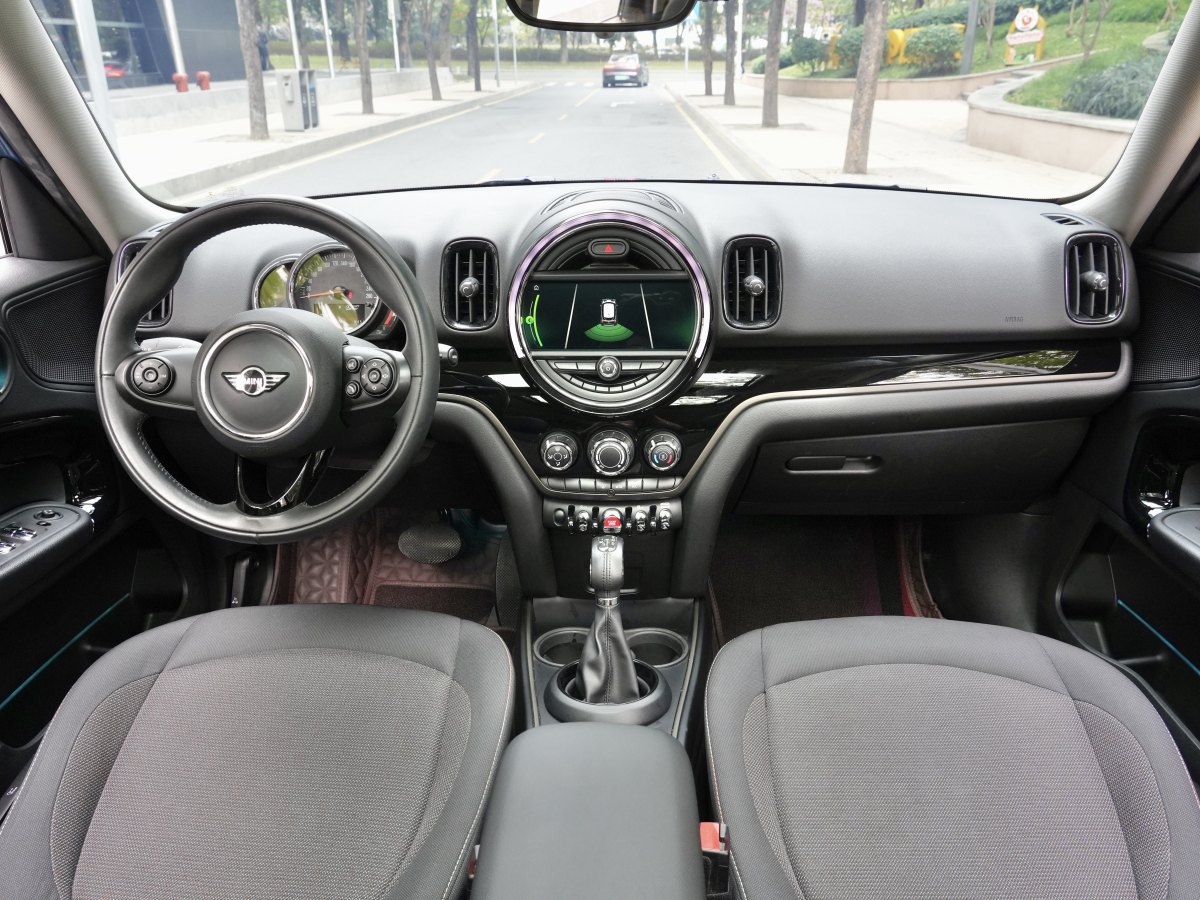 MINI COUNTRYMAN  2018款 1.5T COOPER 特別版圖片