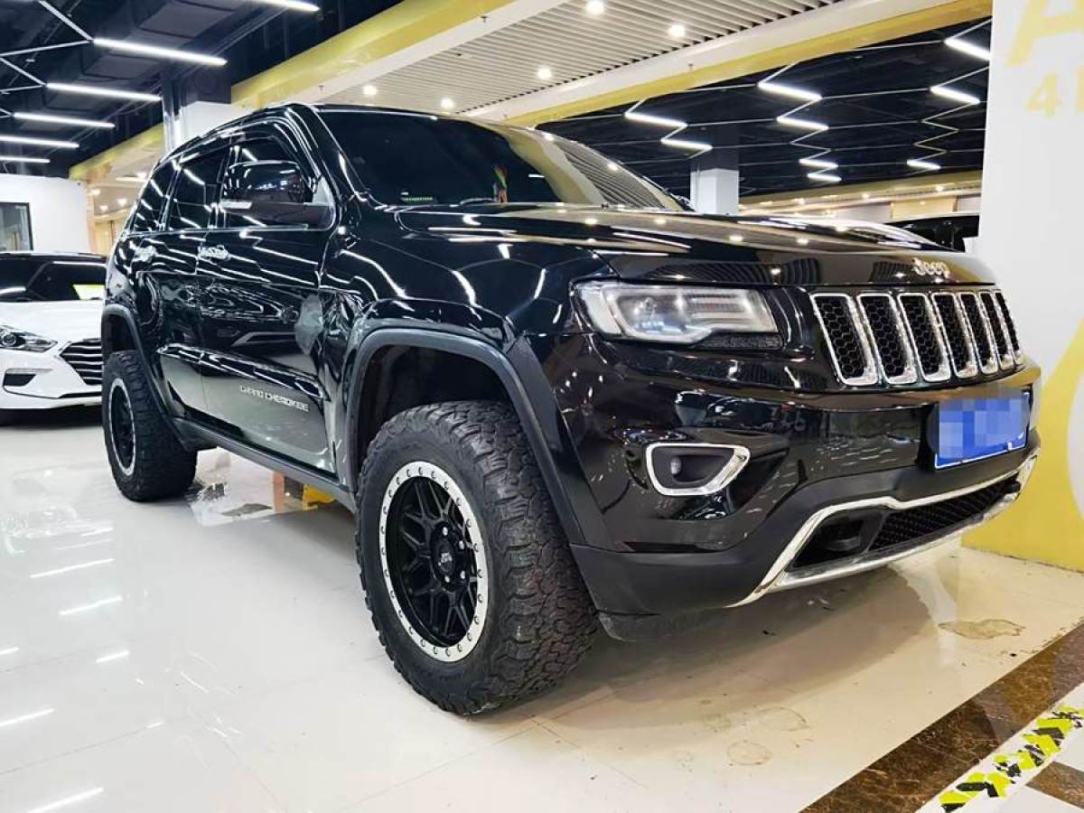 Jeep 大切諾基  2014款 3.0TD 柴油 舒享導(dǎo)航版圖片