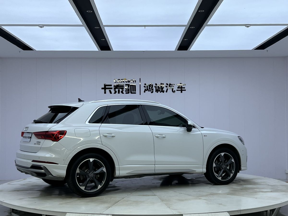 奧迪 奧迪Q3  2024款 35 TFSI 時(shí)尚動(dòng)感型圖片