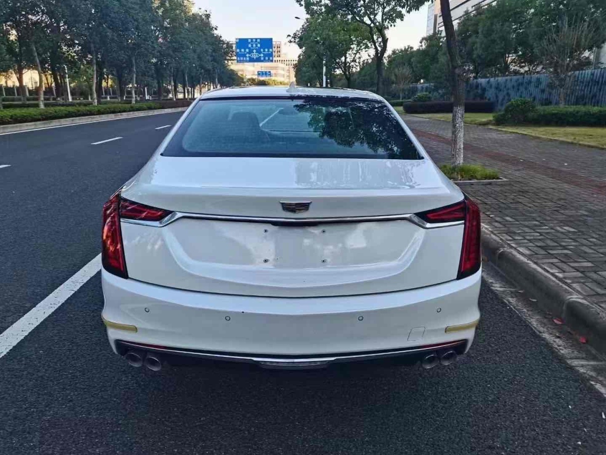 凱迪拉克 CT6  2019款 28T 精英型圖片