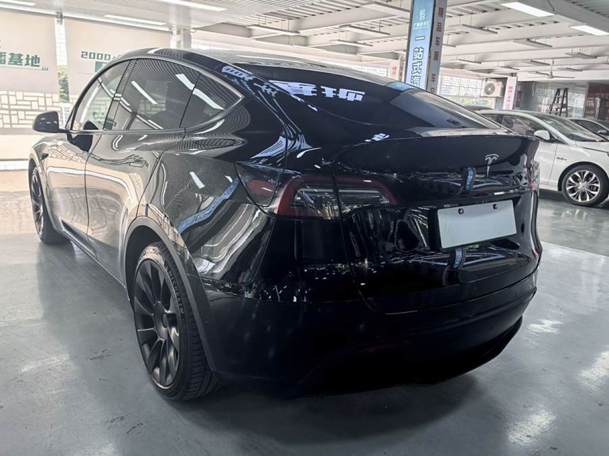 特斯拉 Model 3  2021款 改款 標準續(xù)航后驅(qū)升級版圖片