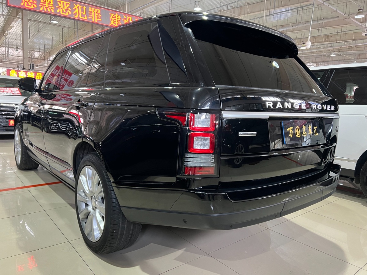 路虎 攬勝  2014款 5.0 V8 SC AB 尊崇創(chuàng)世加長(zhǎng)版圖片